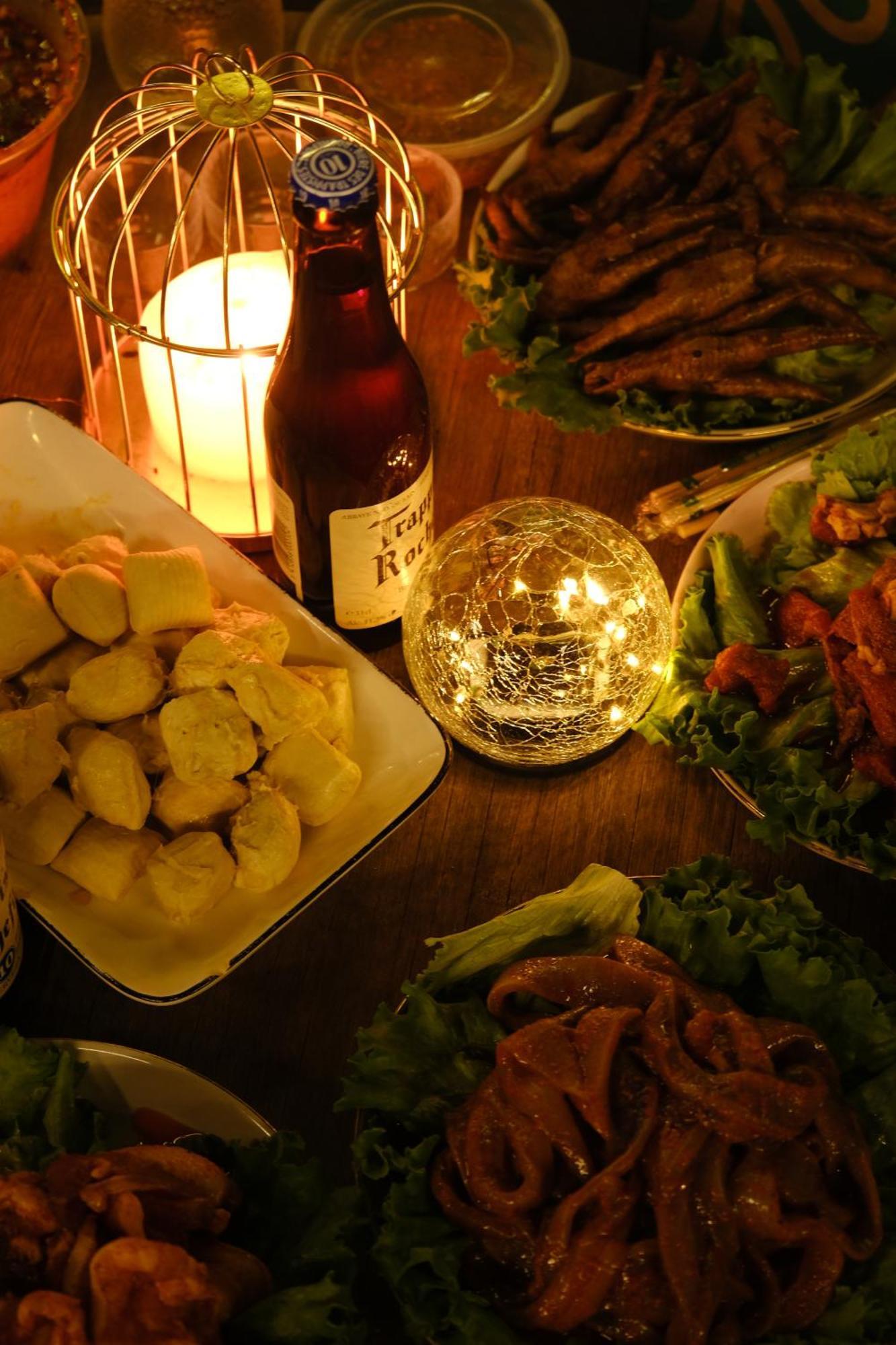 No Flowers Boutique Hostel 昆明 エクステリア 写真