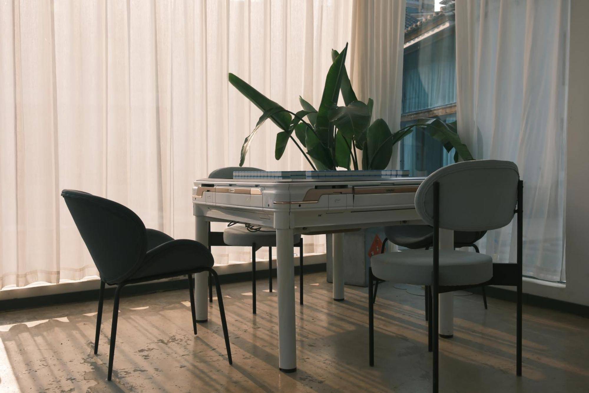 No Flowers Boutique Hostel 昆明 エクステリア 写真