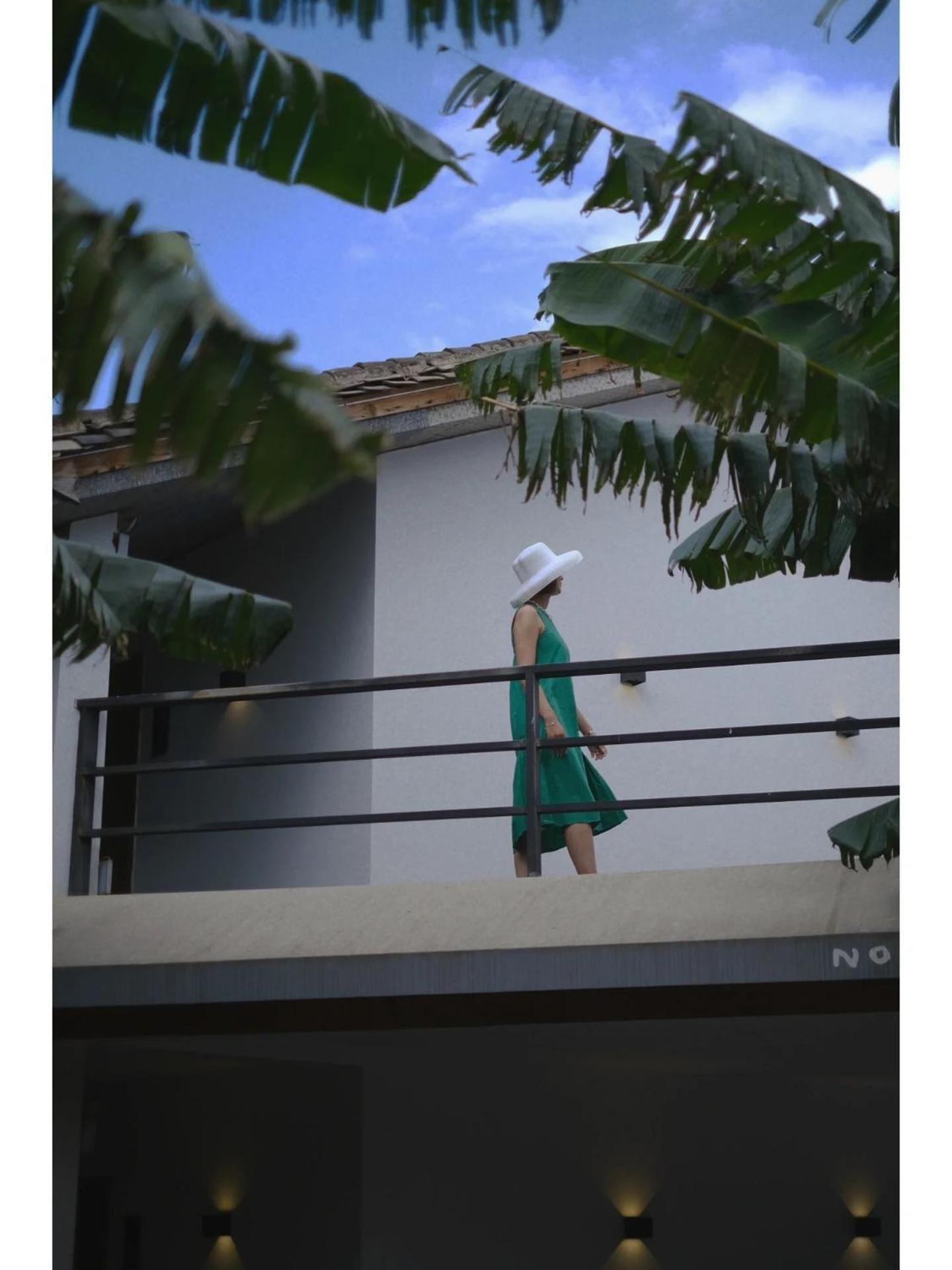 No Flowers Boutique Hostel 昆明 エクステリア 写真